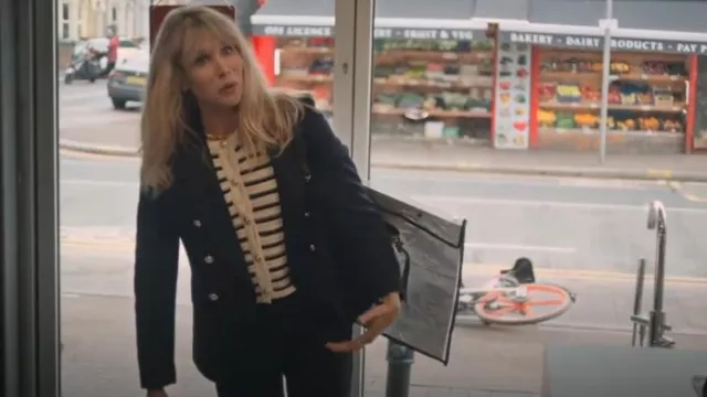 Veronica Beard Miller Dickey Jacket worn by Amanda (Lucy Punch) as seen in Amandaland (S01E03)