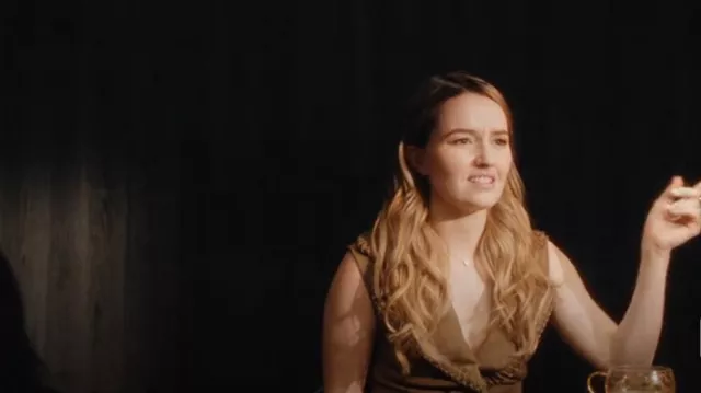 Aje Encompass Utility Whipstitch Midi Dress worn by Belle Gibson (Kaitlyn Dever) as seen in Apple Cider Vinegar (S01E05)