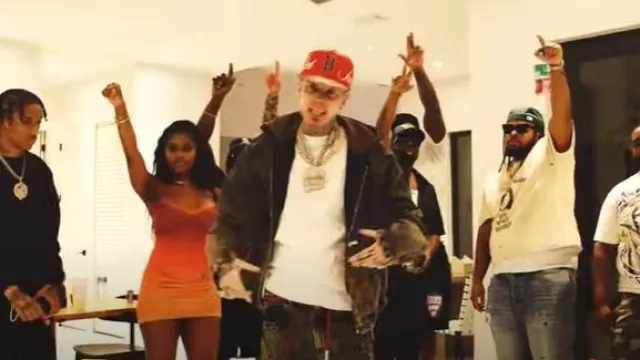 Marni Brown Marbled Baggy Jeans worn by Millyz in Millyz - Send Me Up (Official Video)