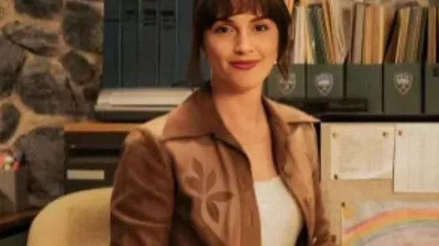 Good Cop Bad Cop Leighton Meester Floral Jacket of Leighton Meester in Good Cop/Bad Cop