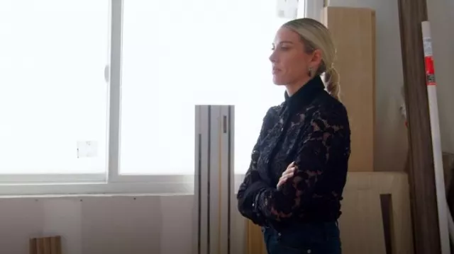 Boucles d’oreilles Gucci Double G ornées d’un double G portées par Heather Rae Young comme on le voit dans The Flip Off (S01E05)