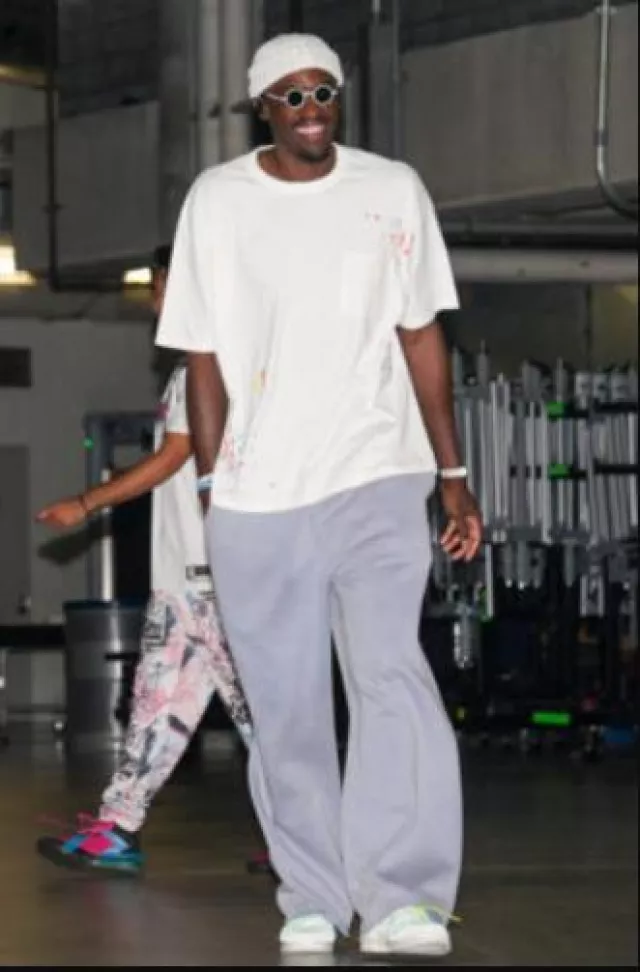 Nike Dunk Low x Off-White 'Lot 07' worn by Pascal Siakam on the Instagram account @pacers