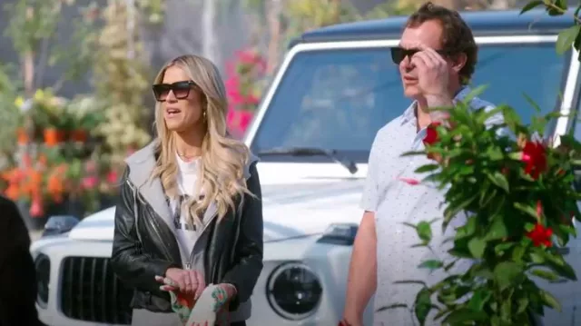 Anine Bing Jaylin T-Shirt en Coton Blanc porté par Christina El Moussa comme on le voit dans The Flip Off (S01E06)