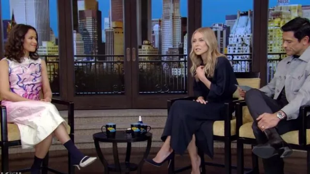 Vestido midi Rachel Comey Lyss usado por Kelly Ripa como se vio en LIVE with Kelly and Mark el 7 de marzo de 2025