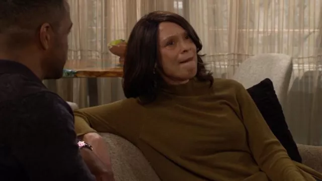 Eileen Fisher Wool Tunic Sweater worn by  Amy Lewis(Valarie Pettiford) as seen in The Young and the Restless on March 6, 2025