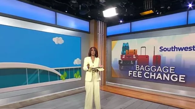 Pantalon d’homme à fines rayures Me + Em porté par Gayle King tel qu’on le voit dans CBS Mornings le 11 mars 2025