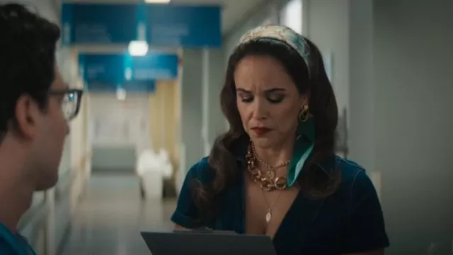 Topshop Gold Textured Chunky Chain Necklace worn by Birdie (Melissa Fumero) as seen in Grosse Pointe Garden Society (S01E03)