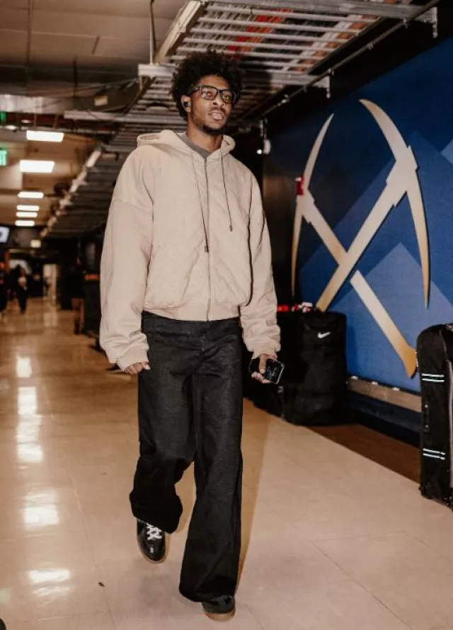 Luu Dan Beige Diamond Quilted Hoodie worn by Scoot Henderson on the Instagram account @trailblazers