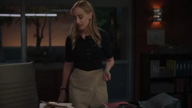 Reiss Emily Wool Blend Button Detail Top In Black worn by Teddy Altman (Kim Raver) as seen in Grey's Anatomy (S21E09)