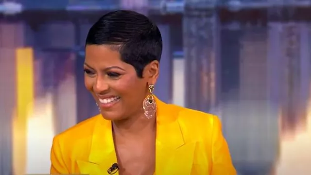 Alexis Bittar Liquid Lucite Ripple Drop Earrings worn by Tamron Hall as seen in The View on March 25, 2025