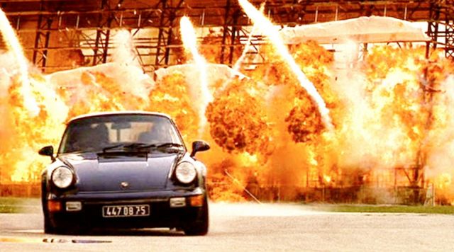 Porsche 911 Turbo 3.6 driven by Mike Lowrey (Will Smith) as seen in Bad Boys