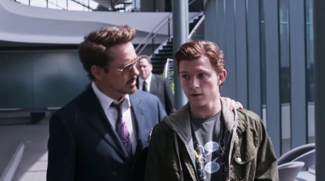 The jacket of Peter Parker (Tom Holland) in Spider-Man : Homecoming