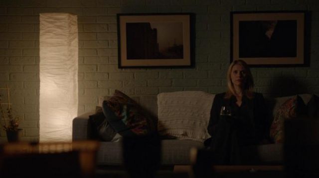 La lampe de Carrie Mathison (Claire Danes) dans Homeland