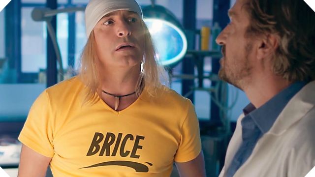 The yellow t-shirt de Brice de Nice (Jean Dujardin) in Brice 3