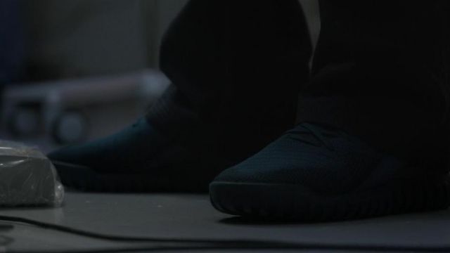 Les sneakers Adidas du Dr Stephen Strange (Benedict Cumberbatch) dans Doctor Strange