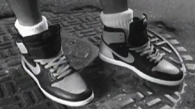 Les sneakers Nike Air Jordan 1 de Mars Blackmon (Spike Lee) dans Nola Darling n'en fait qu'à sa tête