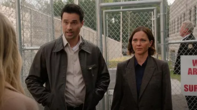 Argent Double-Breasted Blazer In Wool Plaid worn by Margaret Reed (Kelli Williams) as seen in Found (S02E17)