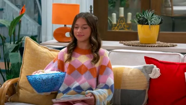 Free People Riley Pattern Pullover worn by Chloe Thunderman (Maya Le Clark) as seen in The Thundermans: Undercover (S01E09)
