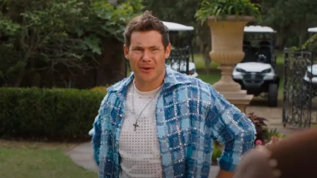 Top de algodón adornado con cristales Golden Goose usado por Kelvin Gemstone (Adam DeVine) como se ve en The Righteous Gemstones (T04E05)