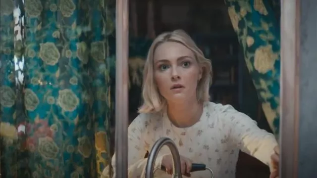 PJ Salvage Crazy In Love Top worn by Alice (AnnaSophia Robb) as seen in Grosse Pointe Garden Society (S01E08)