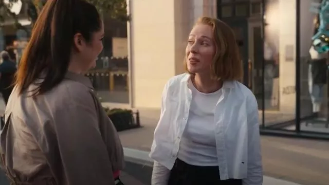 HommeGirls White Button Up Cropped Shirt worn by Ava (Hannah Einbinder) as seen in Hacks (S04E02)