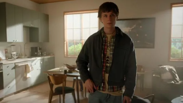 Abercrombie Cropped Zip Workwear Jacket worn by Jamie Reed (Parker Daniel Queenan) as seen in Found (S02E19)