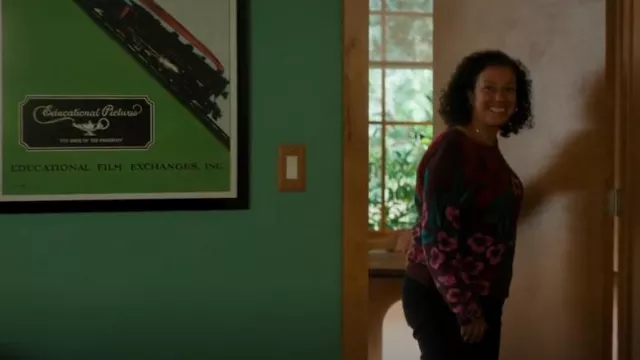 Talbots Blossom Blooms Sweater worn by Kerry as seen in Found (S02E19)
