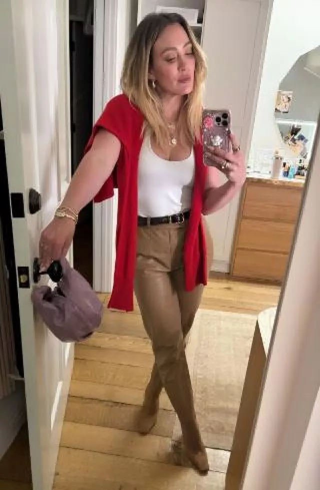 Cartier Baignoire Small Watch worn by Hilary Duff on her Instagram post on April 17, 2025