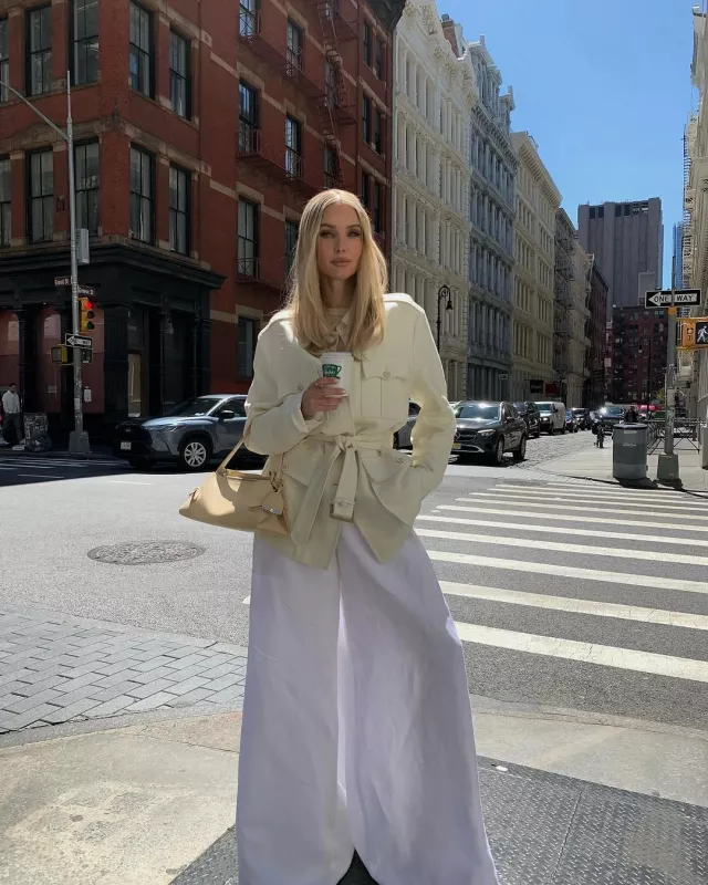 Ralph Lauren Field Jacket worn by Leonie Hanne at Ralph Lauren Show post on April 17, 2025