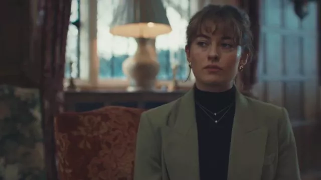 Whistles Khaki Crepe Boyfriend Blazer worn by Emily Wright (Ruby Ashbourne Serkis) as seen in I, Jack Wright (S01E01)
