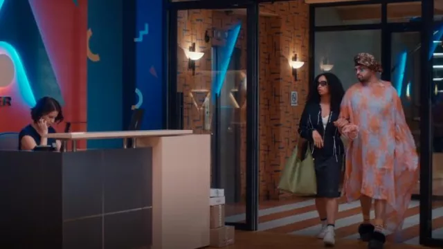 Coach Brooklyn Shoulder Bag 39 worn by Kriska (Madison Shamoun) as seen in The Z-Suite (S01E05)