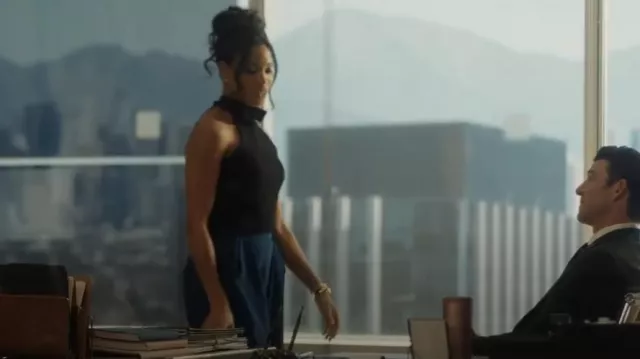 Robe courte Gucci en laine avec encolure arrière portée par Erica Rollins (Lex Scott Davis) comme on le voit dans Suits LA (S01E09)