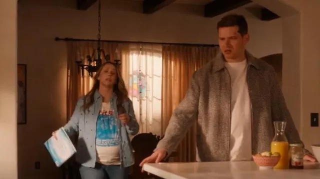 Chaqueta H&M Regular Fit Wool Blend usada por Evan Buckley (Oliver Stark) como se ve en 9-1-1 (S08E16)