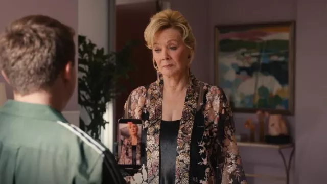 Byron Lars Sequined Kimono Duster Jacket worn by Deborah Vance (Jean Smart) as seen in Hacks (S04E06)