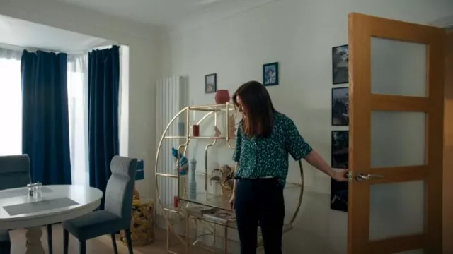 Whistles Green Sahara Cat Alena Pyjama Shirt worn by Sonia Spence (Amy Nuttall) as seen in The Feud (S01E05)
