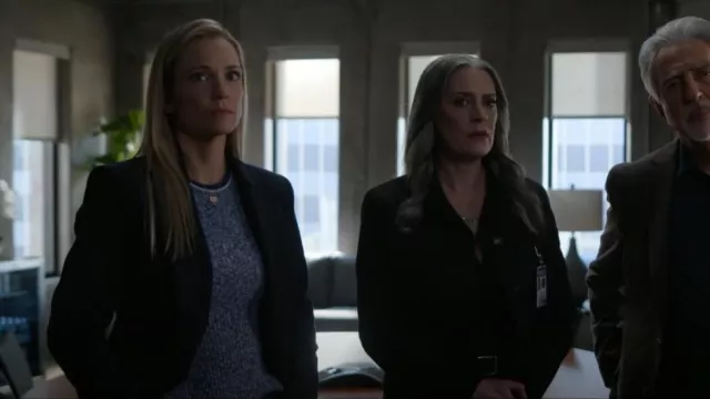 Veste Veronica Beard Elle portée par Jennifer Jareau (AJ Cook) dans Esprits Criminels (S18E02)