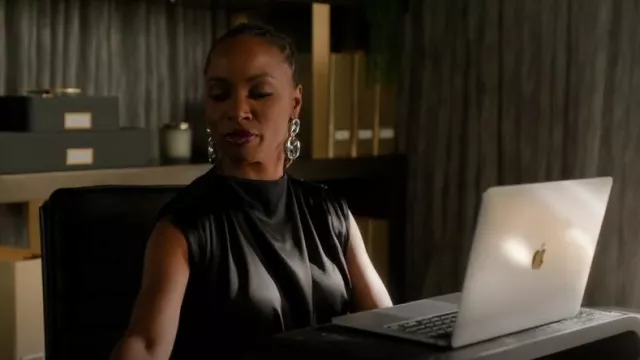 Line & Dot Selma Pleated Satin Crop Top worn by Gabi Mosley (Shanola Hampton) as seen in Found (S02E21)