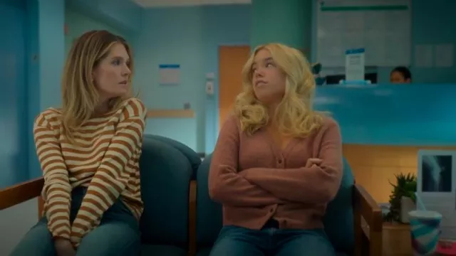 Vince Plush Cashmere Cardigan In Vintage Rose worn by Simone (Milly Alcock) as seen in Sirens (S01E05)