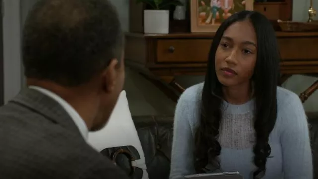 Open Edit Open Knit Fitted Sweater worn by Samantha Richardson (Najah Jackson) as seen in Beyond the Gates (S01E59)