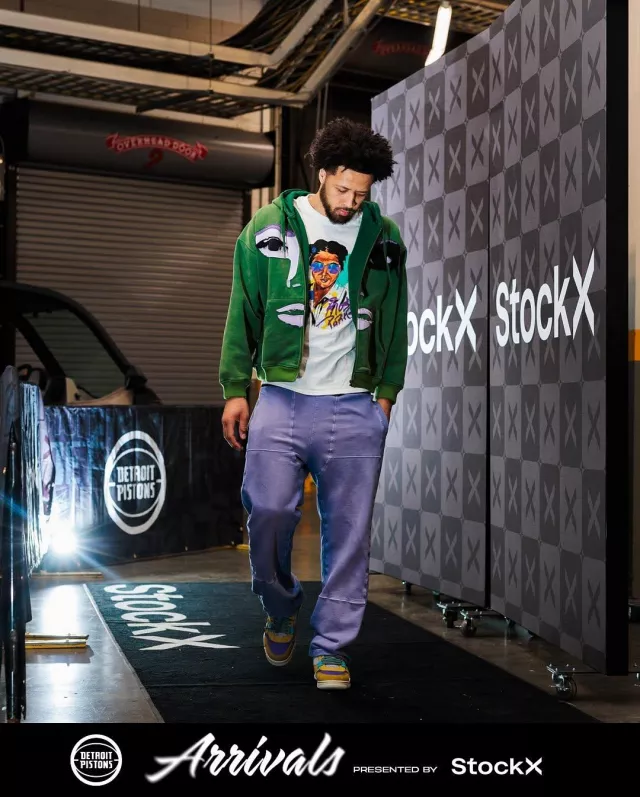 Jordan 4 Retro x Union LA Desert Moss portée par Cade Cunningham sur le compte Instagram @detroitpistons
