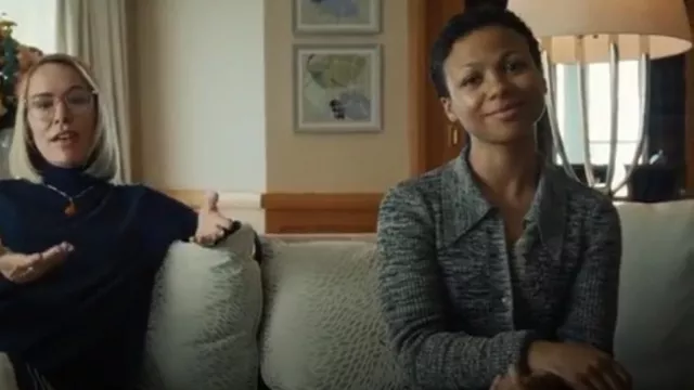 Remain Birger Christensen Kulia Cárdigan de punto abotonado usado por Harper Stern (Myha'la Herrold) como se ve en Industry (S03E03)