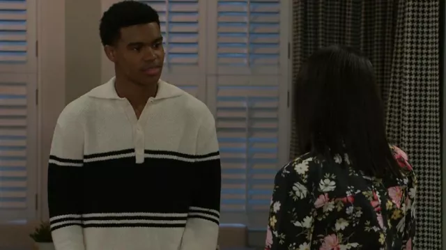 Polo en maille rayée Zara porté par Tyrell Richardson (Jaden Lucas Miller) comme on le voit dans Beyond the Gates (S01E61)