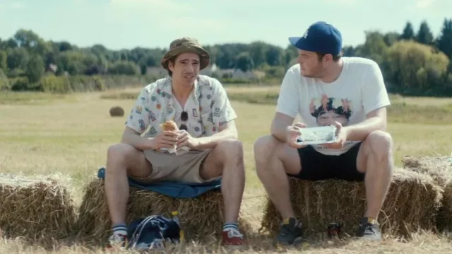 The Nike Air Max 1 QS Paris Night Stadium Hometurf 2013 sneakers worn by Vadim (Igor Gotesman) in the movie Five