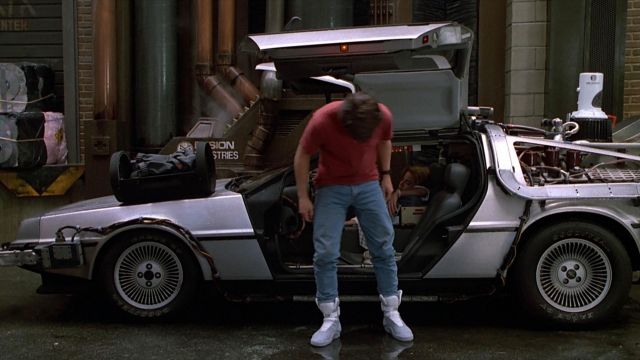 Les fameusues Nike Air Mag de Marty McFly (Michael J. Fox)  dans Retour vers le futur II