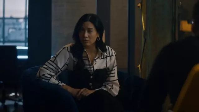 Chemise Rails Mara Patchwork Stripe portée par Clytemnestra Lomax (Elena Juatco) comme on le voit dans SurrealEstate (S03E10)