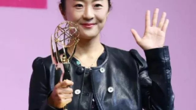 Squid Game Series Chae Gyung-seon Leather Jacket worn by (Chae Kyoung-sun) in Squid Game (S02)