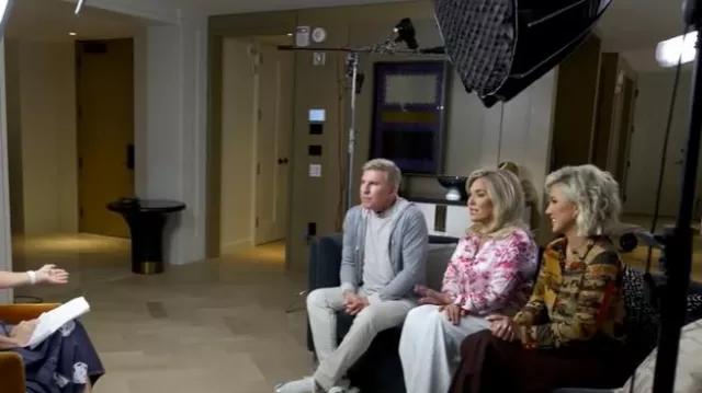 Alice + Olivia x Bronco Willa Top worn by Savannah Chrisley as seen in Good Morning America on June 30, 2025