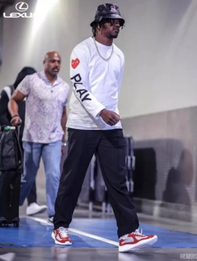 Avirex Black Leather Icon Bucket Hat worn by Lamar Jackson on the Instagram account @ravens