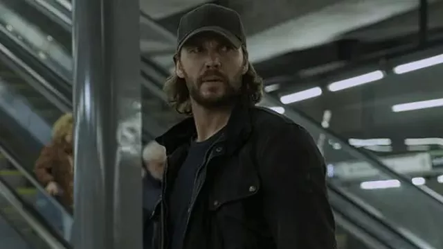 The Terminal List Dark Wolf Ben Edwards Black Jacket worn by Ben Edwards (Taylor Kitsch) in The Terminal List: Dark Wolf