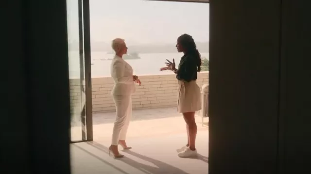 Saba Dharma Pocket Mini Skirt portée par Heaven Leigh comme on le voit dans Billion Dollar Playground (S01E01)